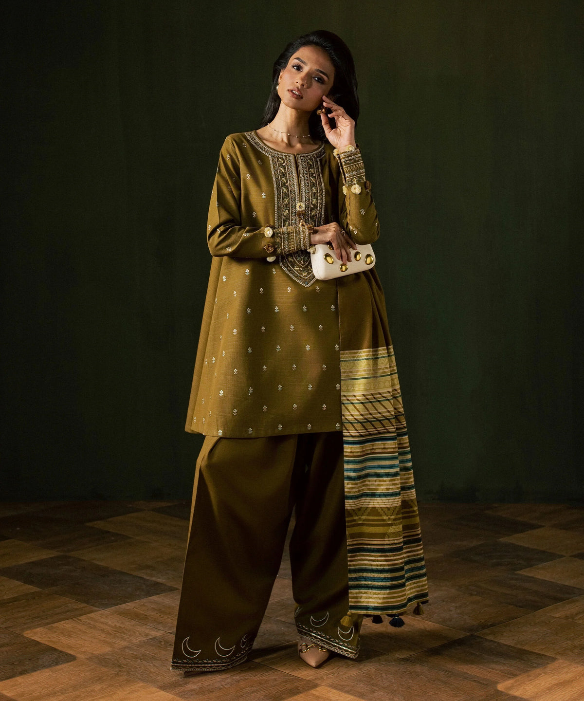 3 Piece - Embroidered Light Khaddar Suit