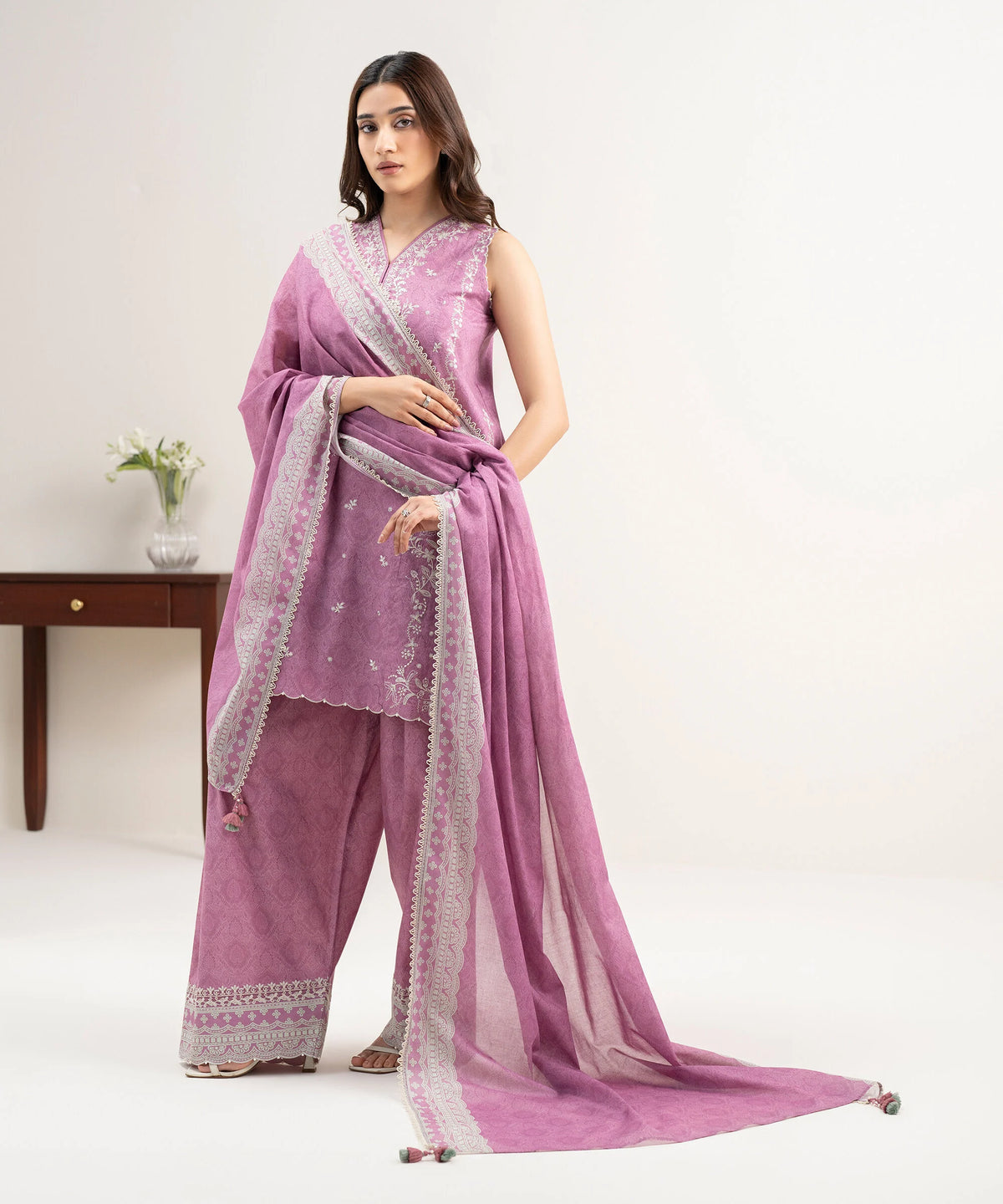 3 Piece - Embroidered Lawn Suit