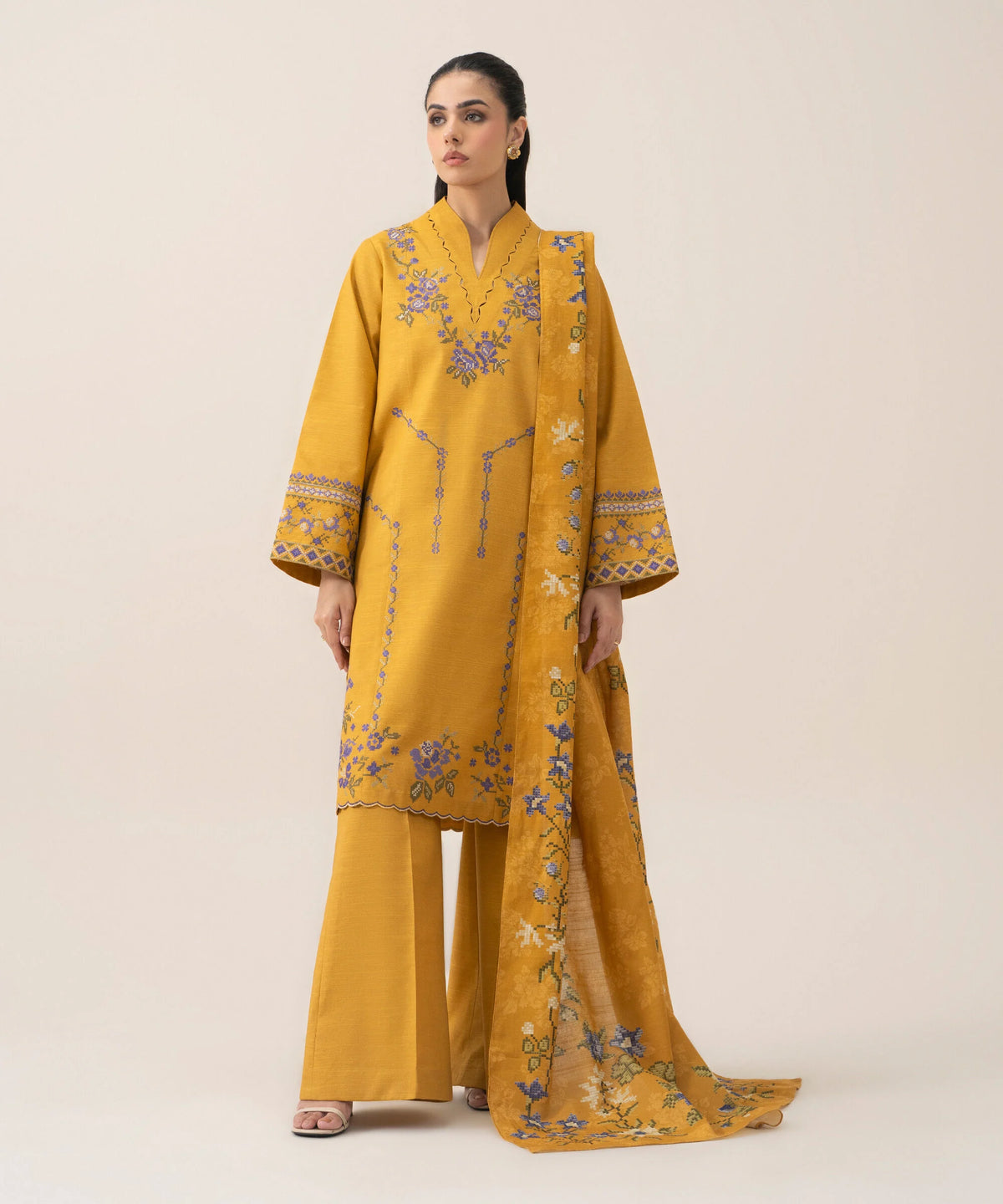 3 Piece - Embroidered Lawn Suit