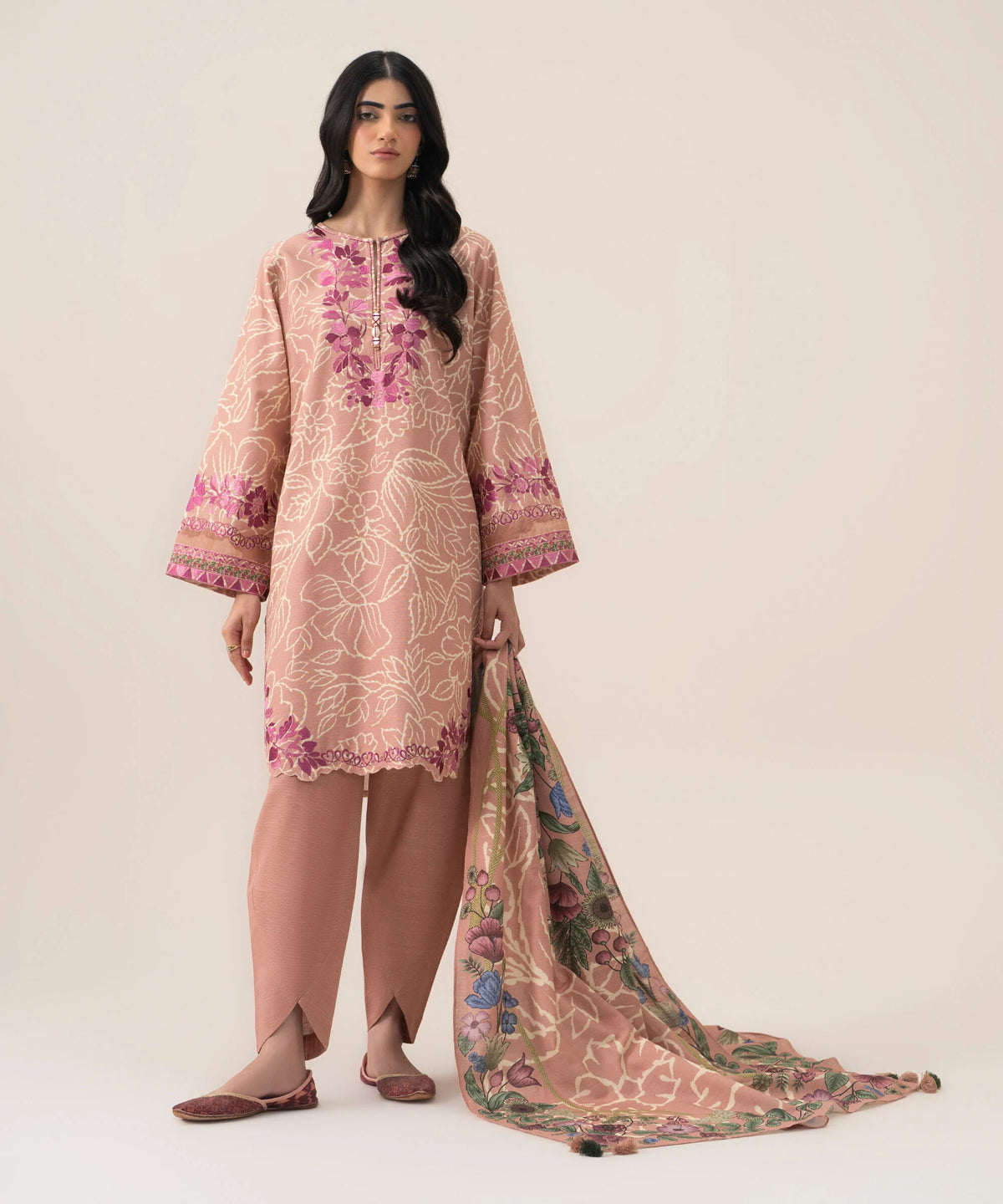 3 Piece - Embroidered Lawn Suit