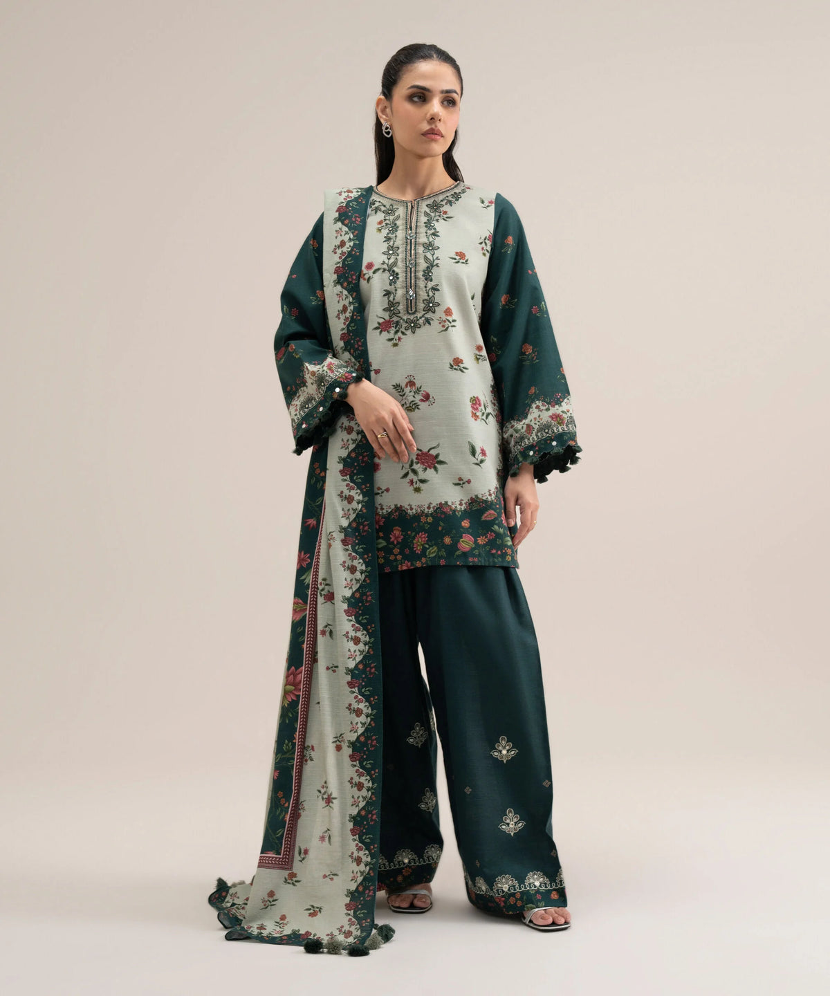 3 Piece - Embroidered Lawn Suit