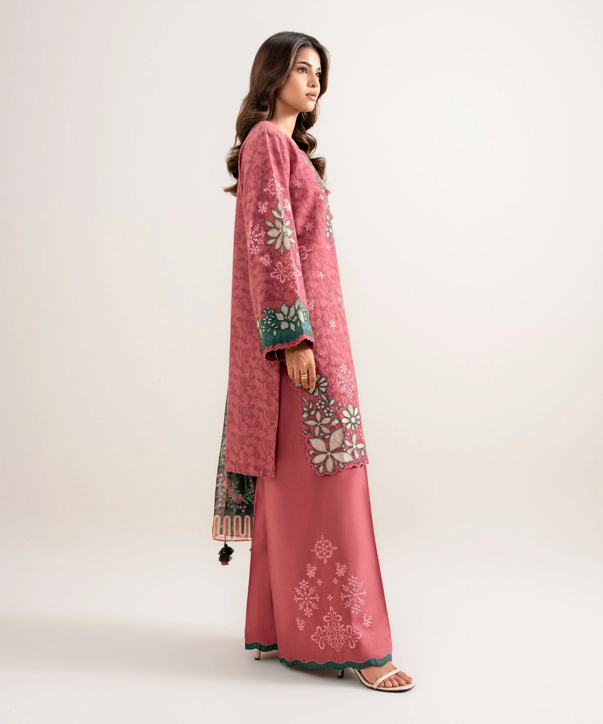 3 Piece - Embroidered Jacquard Suit