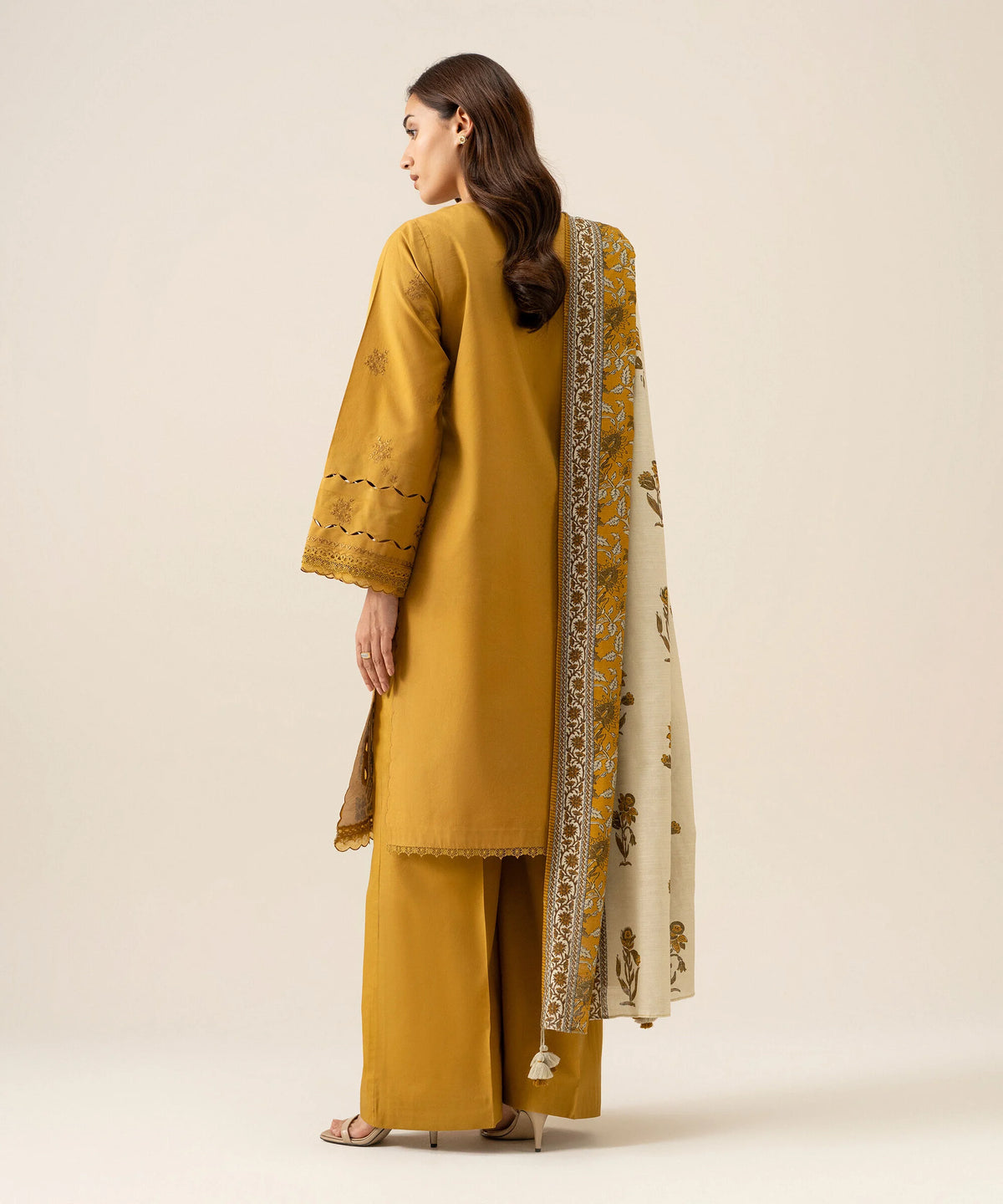 3 Piece - Embroidered Khaddar Suit
