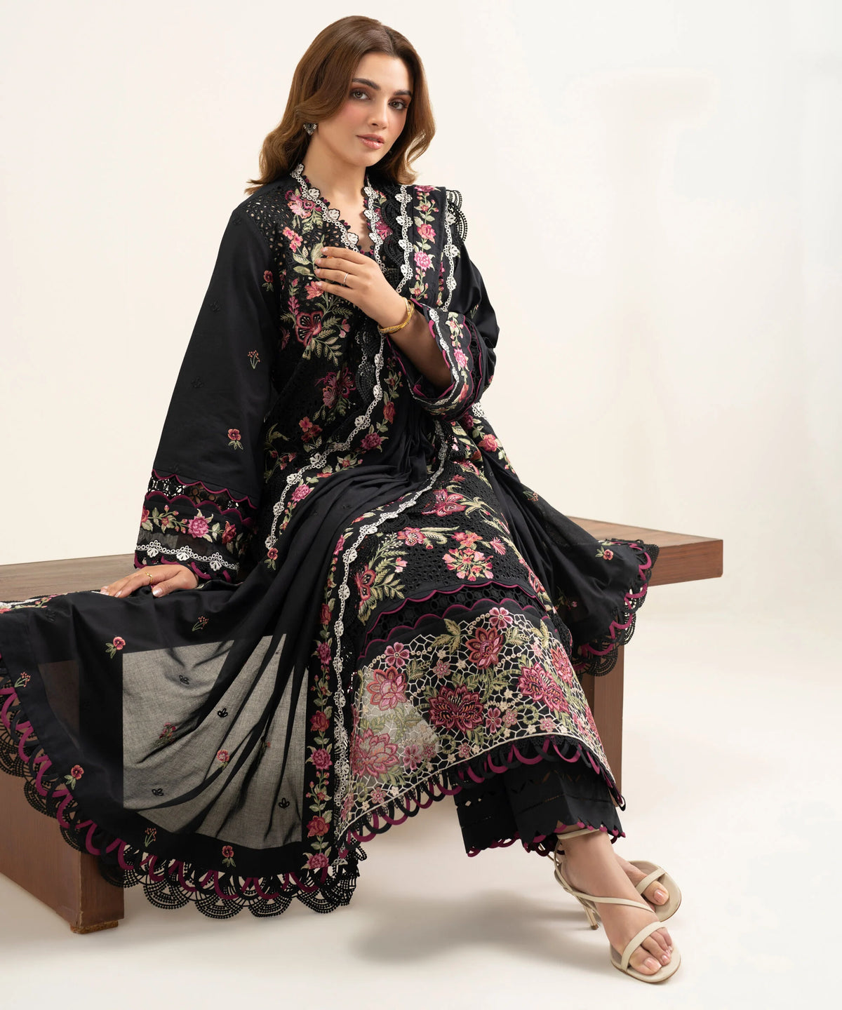 3 Piece - Embroidered Lawn Suit